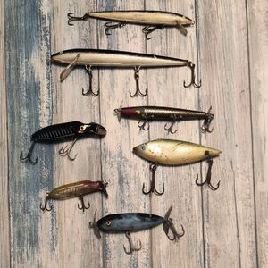 Vintage Fishing Lure Lot Of 7- Rapala, Heddon, Smithwick, Creek Chub/Paw Paw